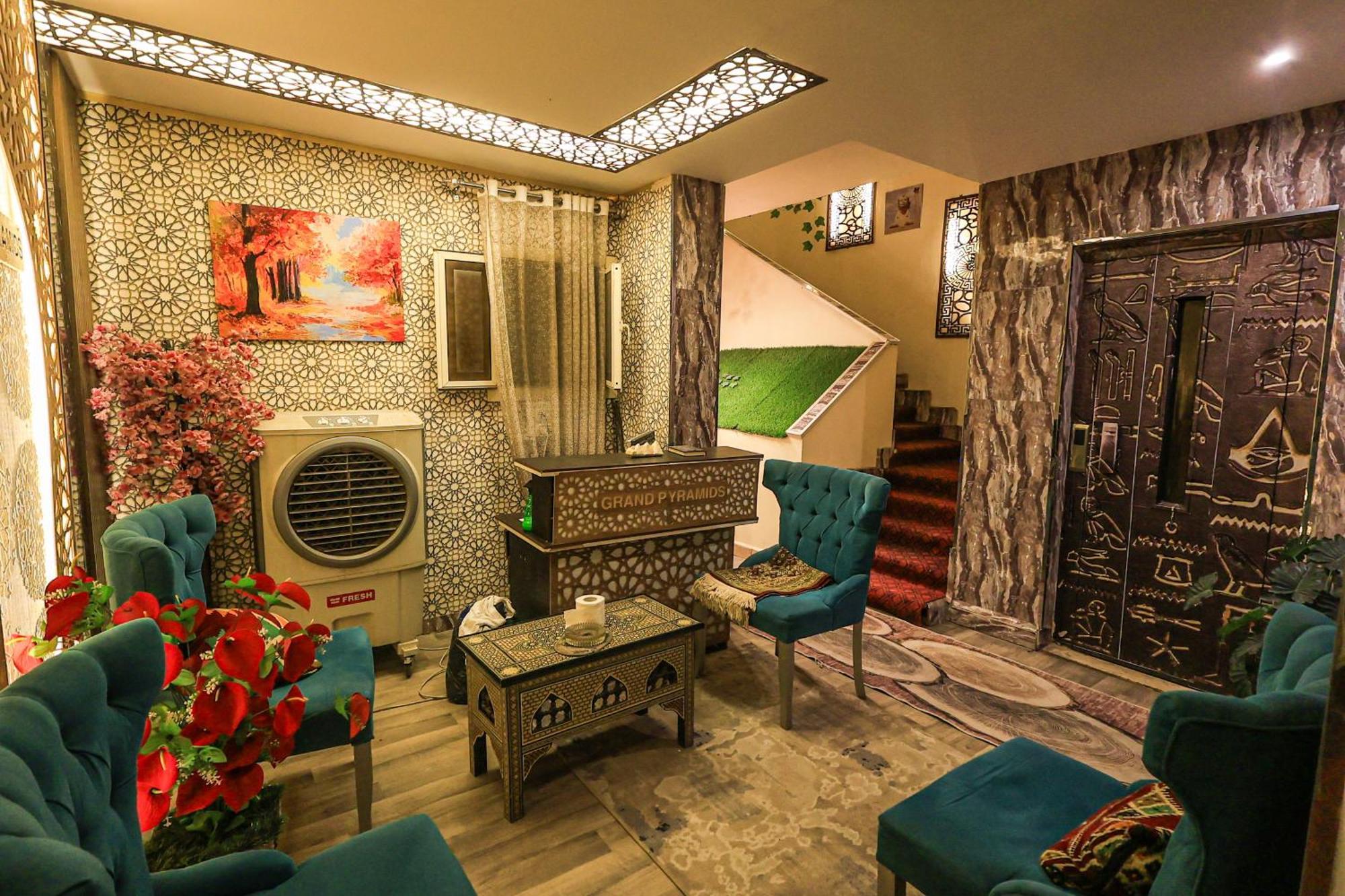 Grand Pyramids Inn Kafret el-Gabal Extérieur photo